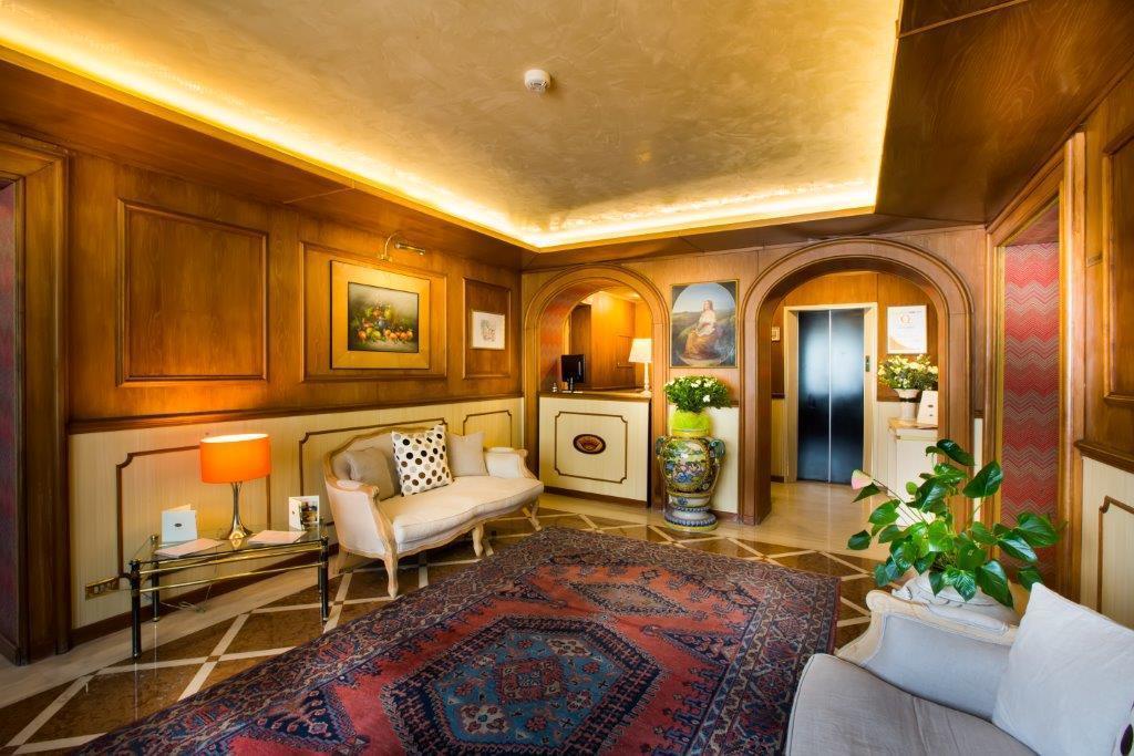 Hotel Camerlengo Corridonia Екстериор снимка