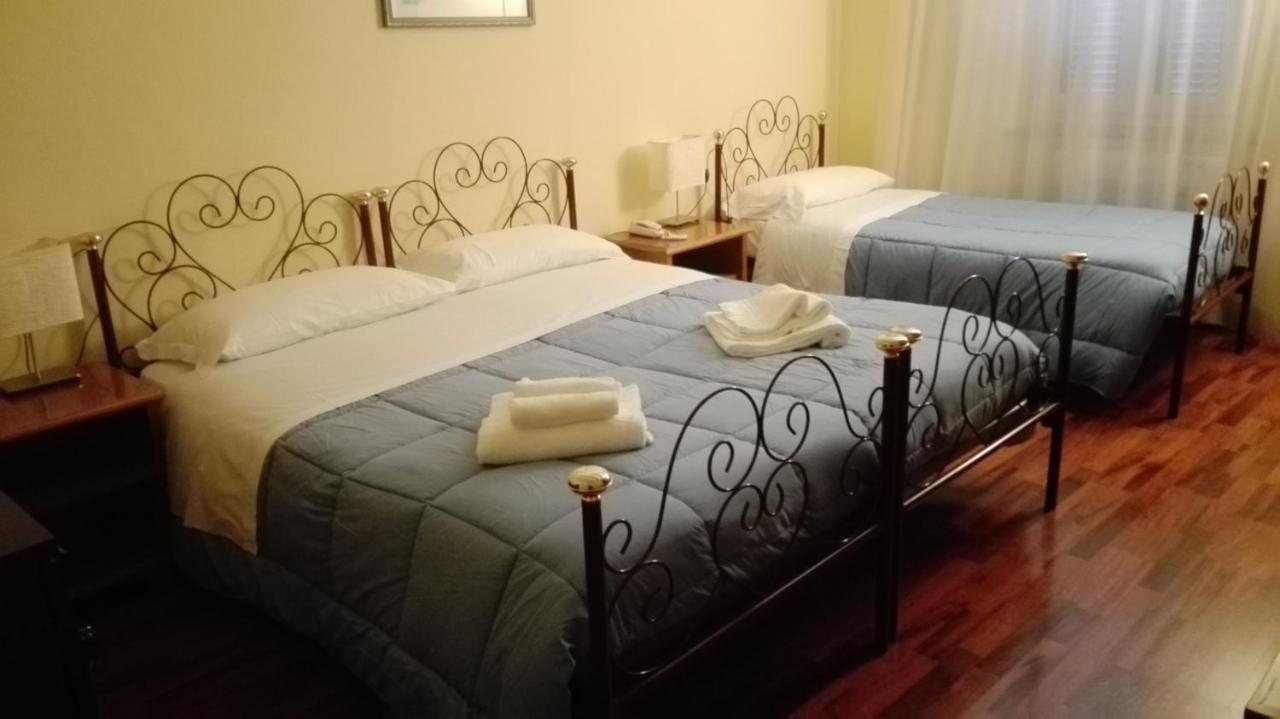 Hotel Camerlengo Corridonia Екстериор снимка